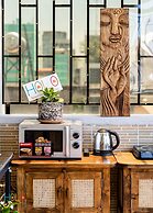 HoLo Central Saigon - Serviced HomeStay