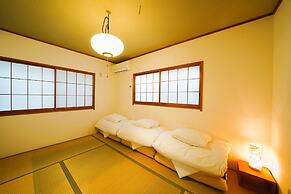 Shinjuku Sakaue House