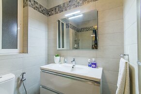 Gzira Central Bright & Modern 2bdr Apt