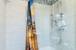 Gzira Central Bright & Modern 2bdr Apt