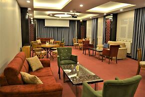 Sapran Deluxe Hotel