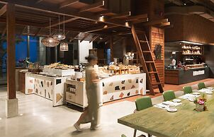 Ad Lib Hotel Khon Kaen