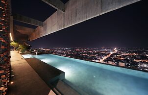 Ad Lib Hotel Khon Kaen