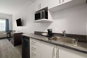 Travelodge by Wyndham Marathon