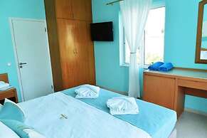 Lovely Seaview Apartment in Chania