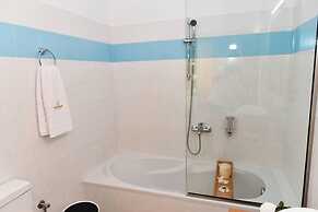 Lovely Seaview Apartment in Chania