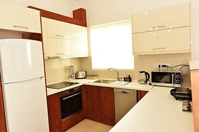 Christianna Luxury Apartment 2