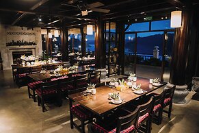 Ville De Mont Mountain Resort