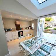 Harbourside - Luxury 2bed Cottage & Garden