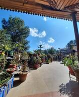 Cozy Solan Apartment With Stunning Views