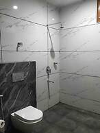 Cozy Solan Apartment With Stunning Views