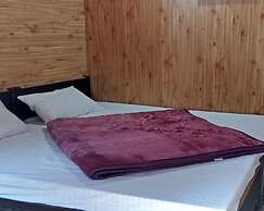 Tirthan Village Huts