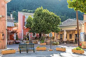 The Heritage Cottage in Doukades