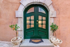 The Heritage Cottage in Doukades