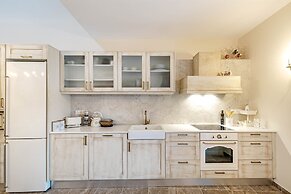 The Heritage Cottage in Doukades