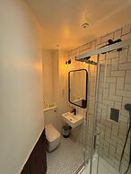 Amsterdam Hotel