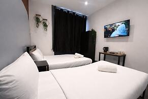 Amsterdam Hotel