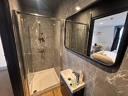 Amsterdam Hotel