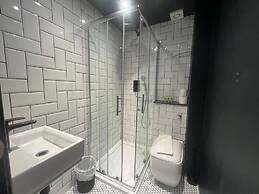 Amsterdam Hotel