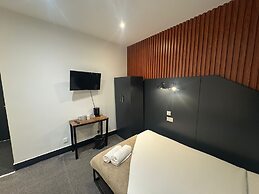 Amsterdam Hotel