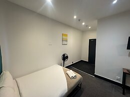 Amsterdam Hotel