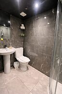 Amsterdam Hotel