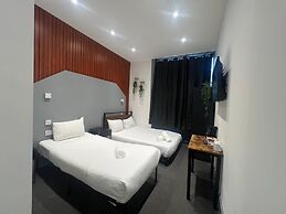 Amsterdam Hotel