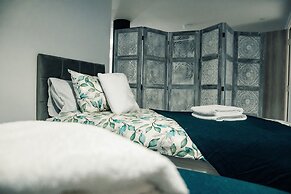 Bv Comfy Basement Apartment At Conditioning House