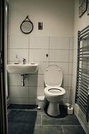 Bv Comfy Basement Apartment At Conditioning House