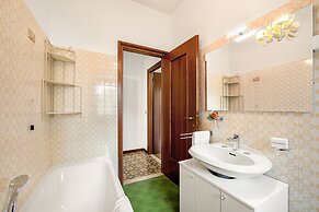 Casa Stefy At Only 100m From The Lake