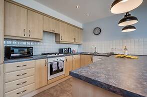 Central Belfast Apartments: Cromwell