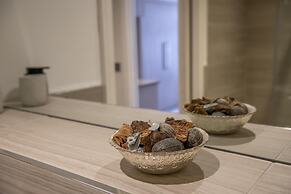 Chocolets - The Kitkat Suite