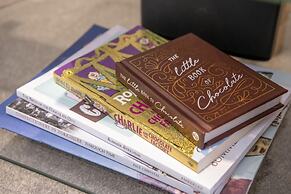 Chocolets - The Kitkat Suite