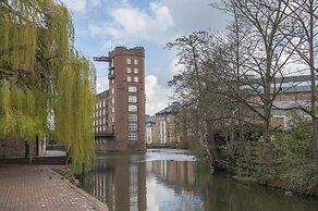 Chocolets - The Kitkat Suite