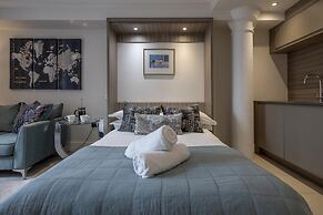 Chocolets - The Kitkat Suite