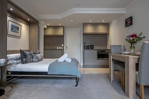 Chocolets - The Kitkat Suite