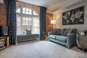 Chocolets - The Kitkat Suite