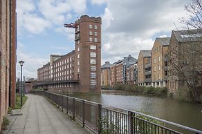 Chocolets - The Kitkat Suite