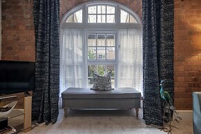 Chocolets - The Kitkat Suite