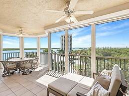 Island Beach Club 404