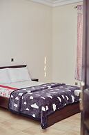 9 ROSES HOTEL