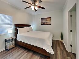 Palm Court Yacht Club #308