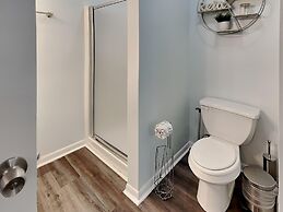 Palm Court Yacht Club #308