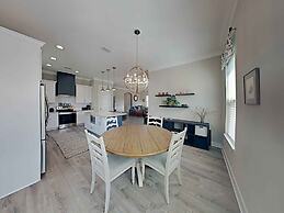 Sunshine Vacation Home