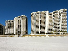 Silver Beach Towers #1805e