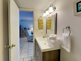 Las Palmas #120 - Piccola Casa