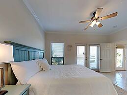 Molokai Villas #1A - River Side