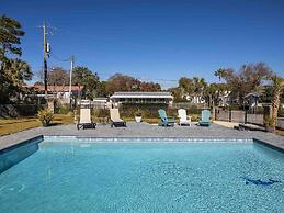 Suzwinks Beach House