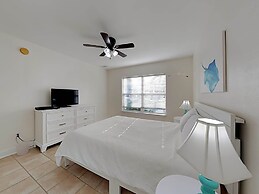 Banana Bay Townhome #6041