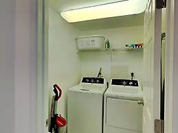 Silver Beach Towers #1404w